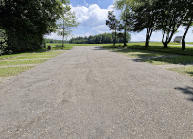 Parkplatz bei Wäldi